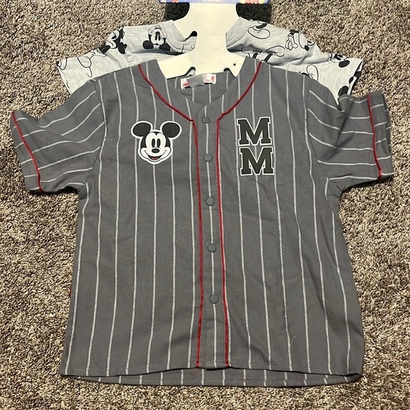Disney‎ Mickey Mouse 3 Piece Set Tee, Baseball Jersey, Shorts NWT 4T - Picture 3 of 9